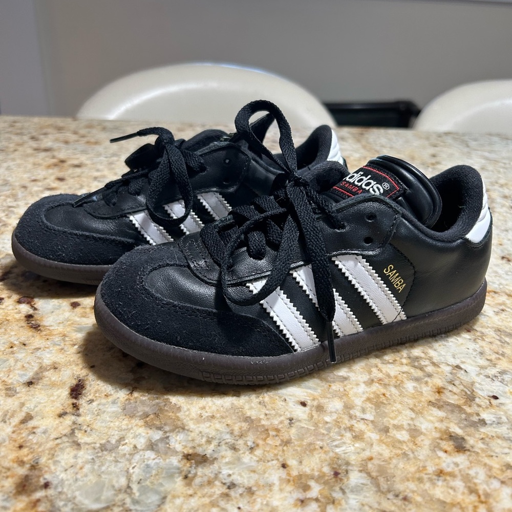 Adidas Samba Sneakers